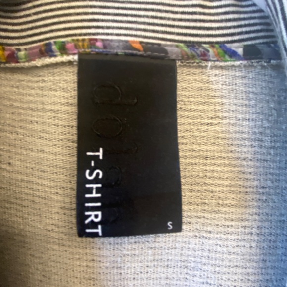 Dolan soft knit Cardigan with pockets - Picture 3 of 5